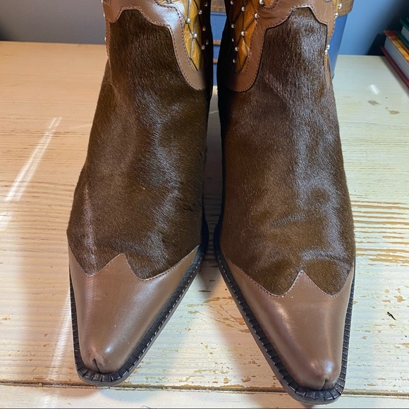 Donald J. Pliner Western Couture Boots - Picture 5 of 12
